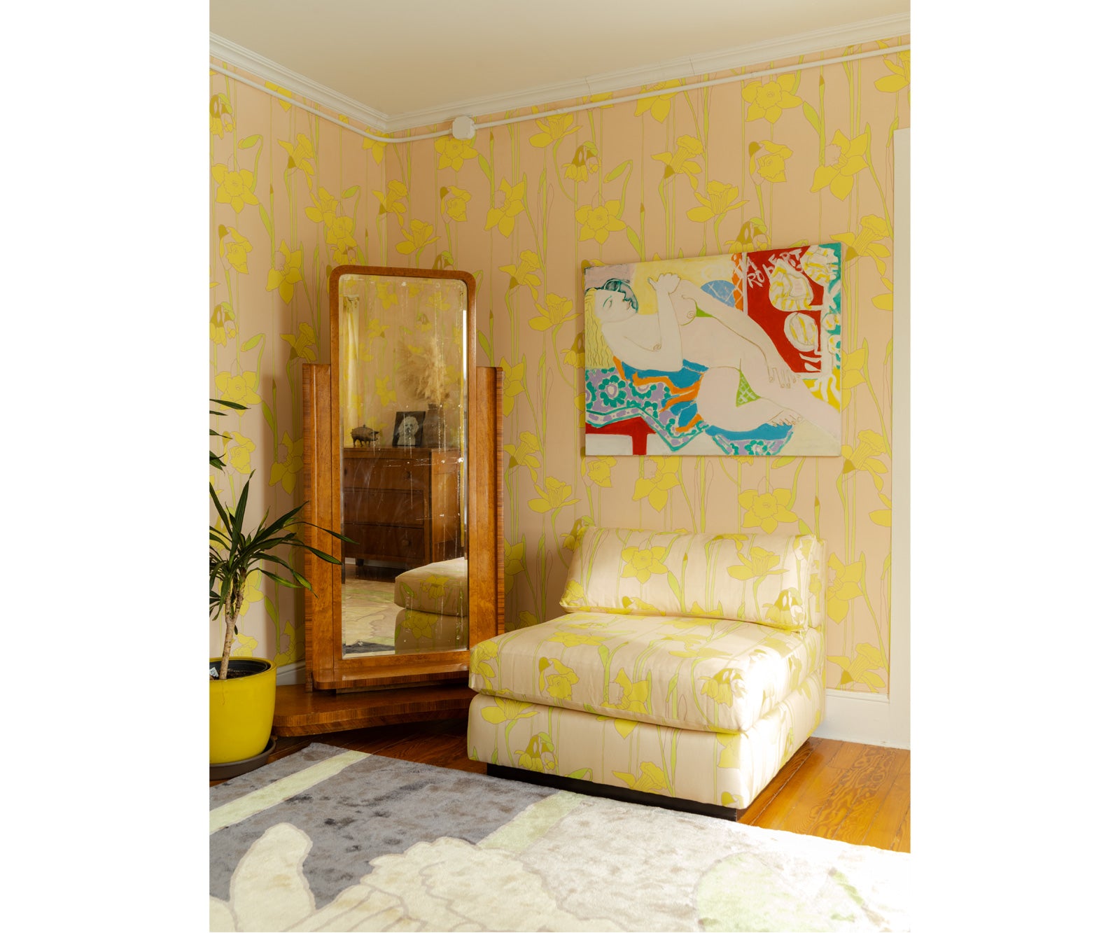 CUSTOM Disappearing Daffodil